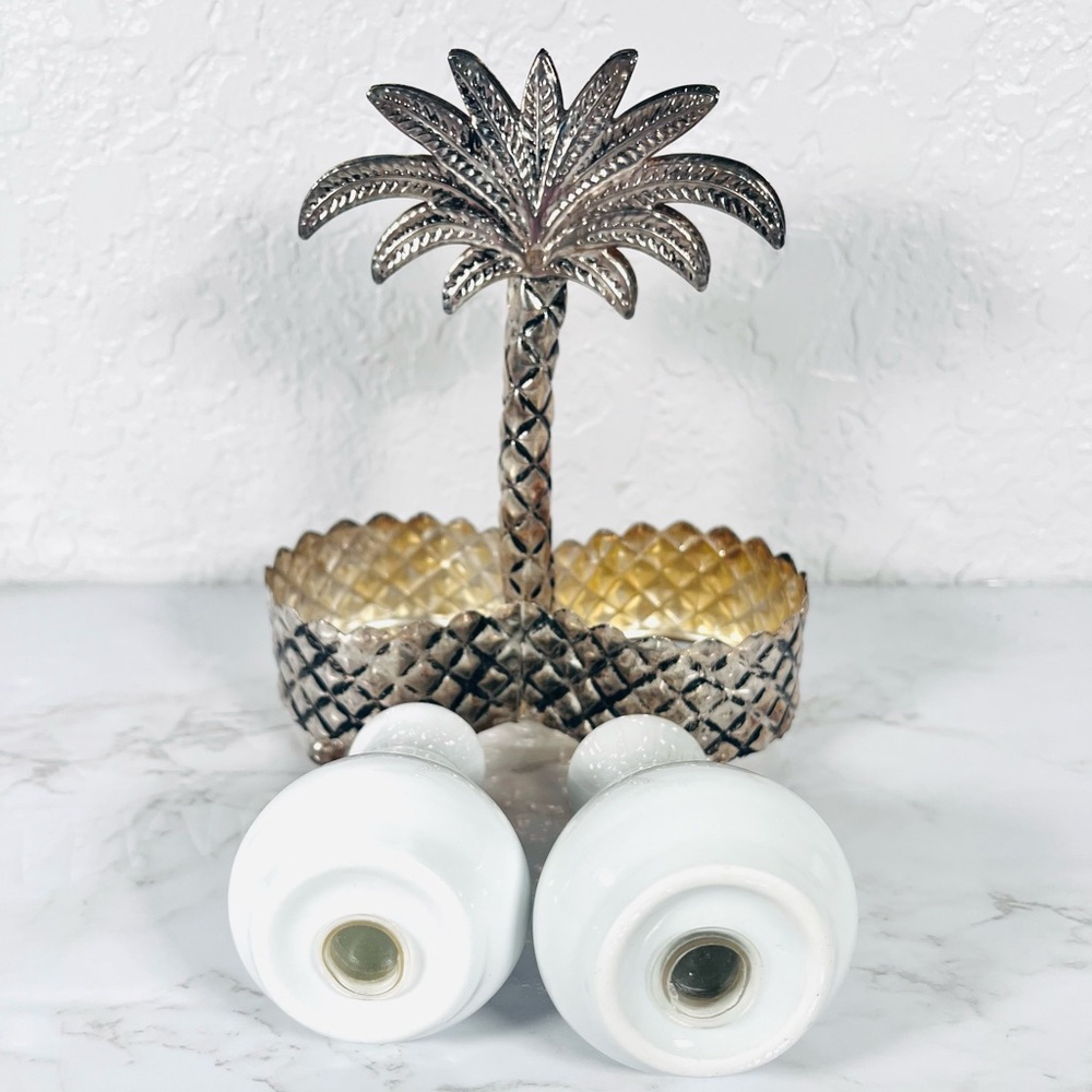Palm Tree Salt and Pepper Shaker Set - Picture 9 of 11